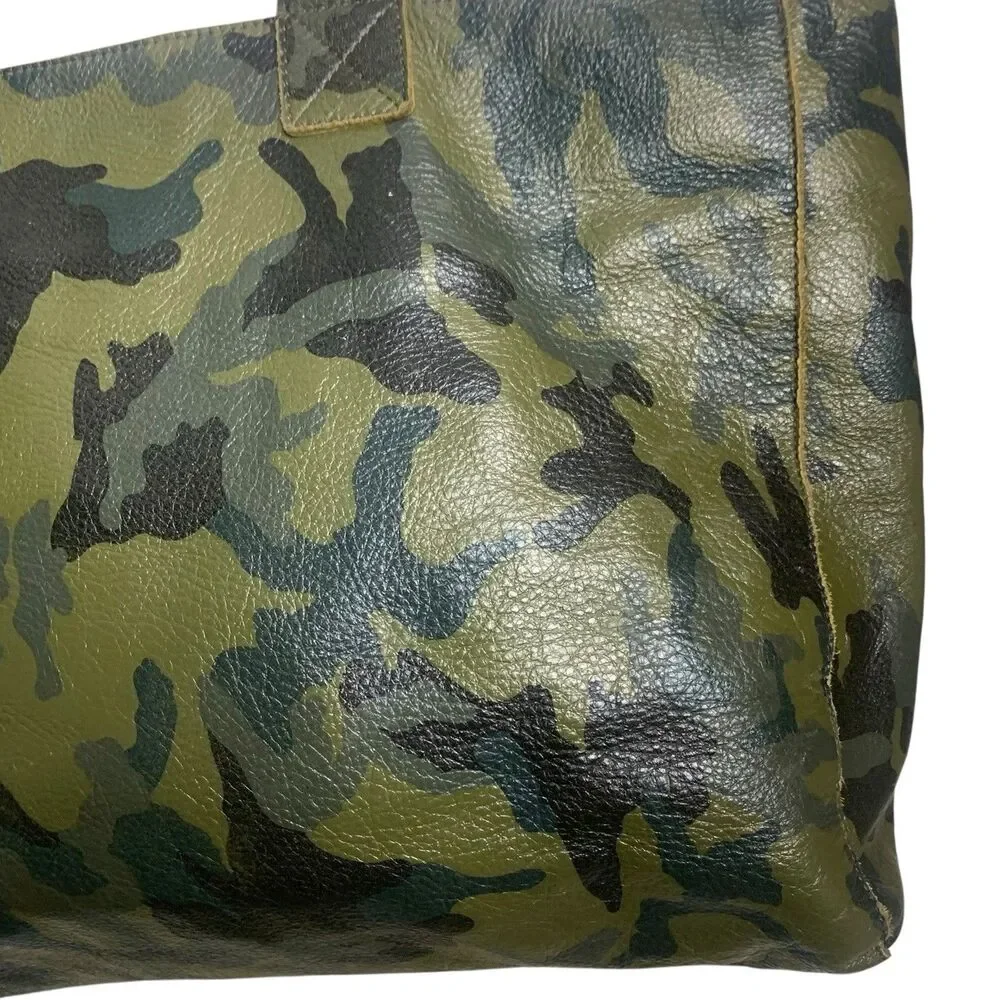 Not Rational Noha Diaper Tote Bag Pebble Leather Camouflage Tassel Stripe Zip Up